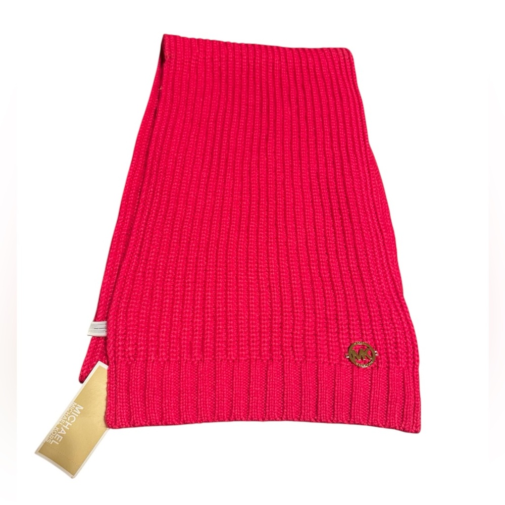 Michael Kors Knitted hot pink scarf brand new
